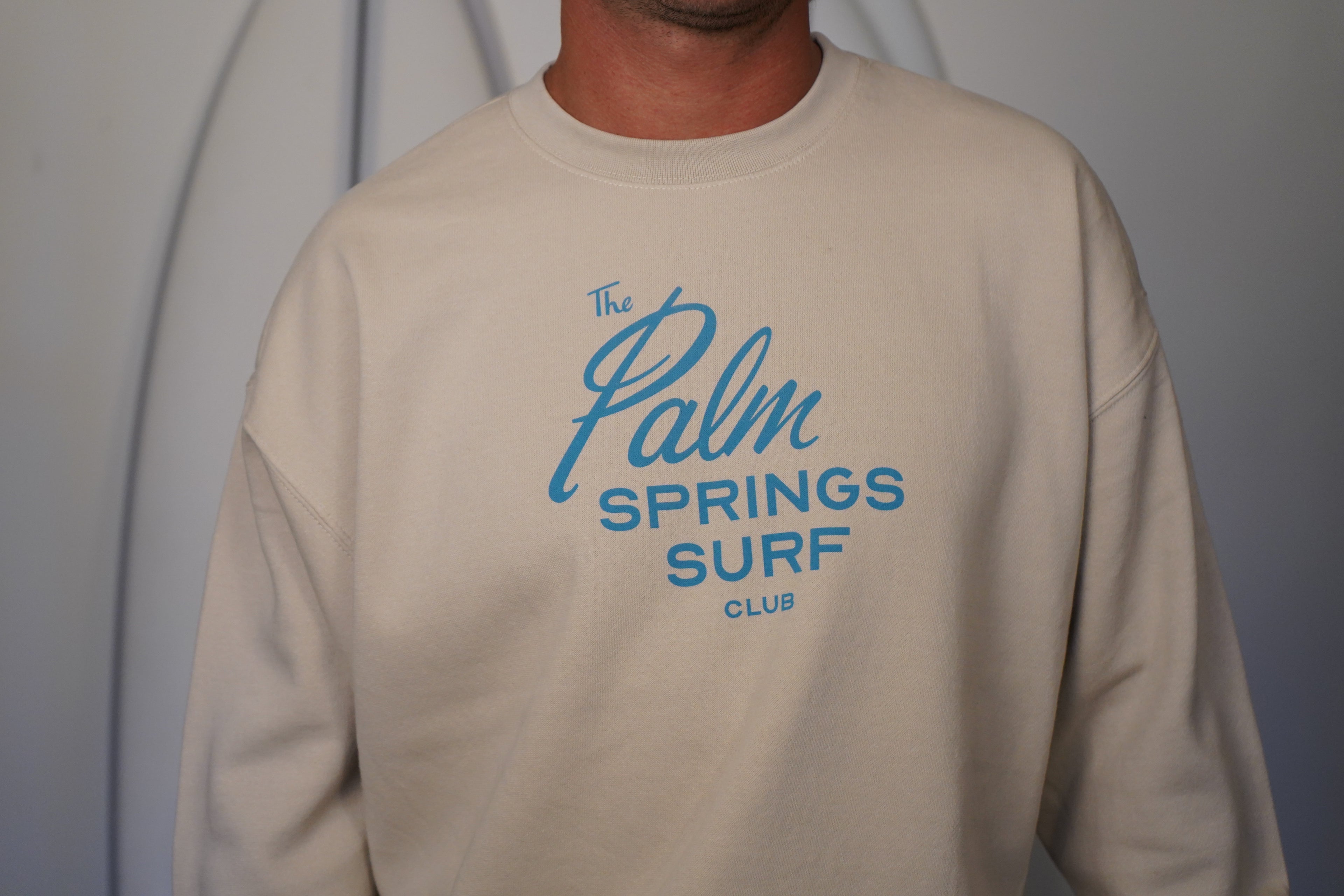 RETRO SCRIPT FRONT LOGO CREW